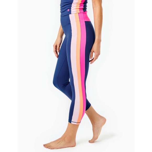 Size L Lilly Pulitzer Luxletic 24" Weekender High-Rise Legging Oyster Bay Navy - Picture 1 of 8